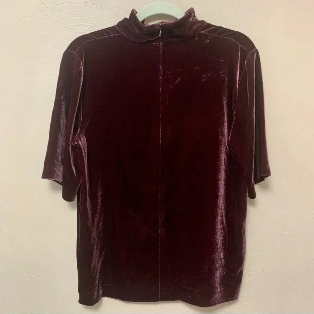 Theory Slit Collar V-Neck Luxe Velvet Top Maroon Burgundy Size Small - Picture 5 of 8